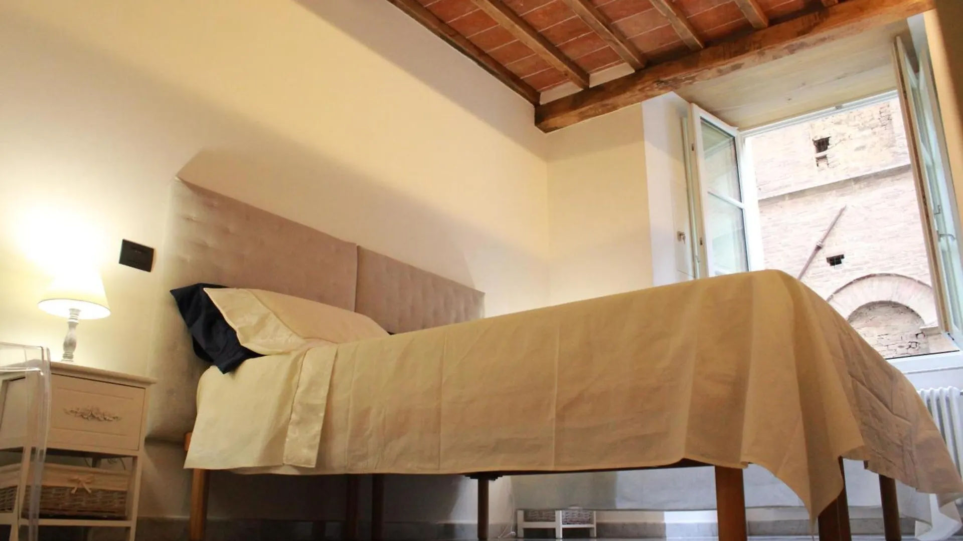 Luxury Suite Apartment Angiolieri Siena Italy